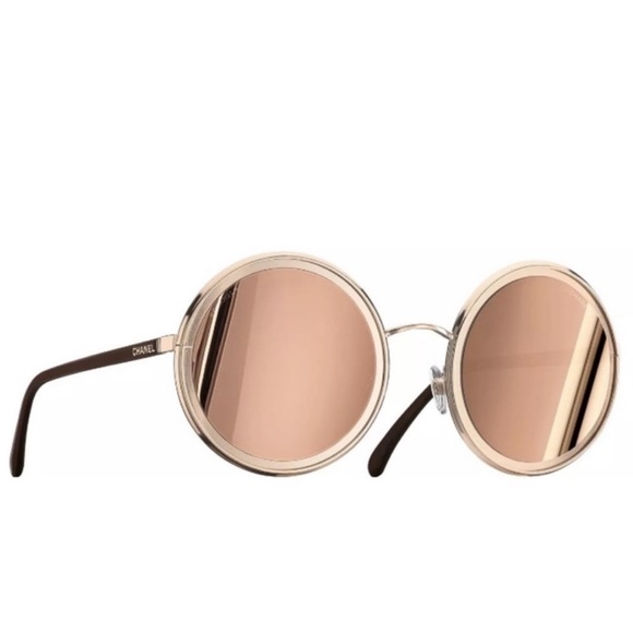 CHANEL 2017 Pink Gold Mirrored Sunglasses - Picture 2 of 13